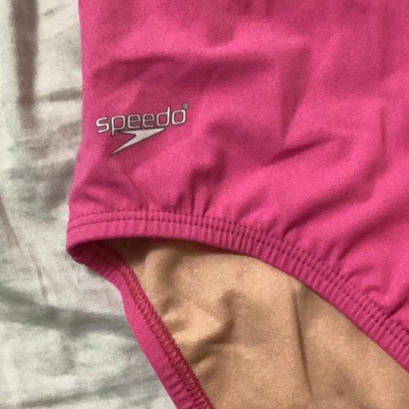 Speedo Hot Pink One Piece Swim Suit Resort Wear Bathing Suit Size 8 - Picture 2 of 2